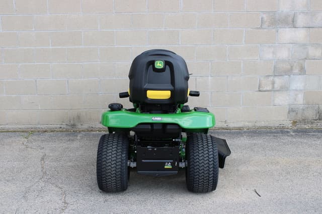 Image of John Deere X350 equipment image 3