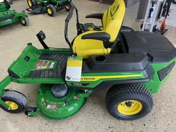 Main image John Deere X370