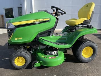 Main image John Deere X370