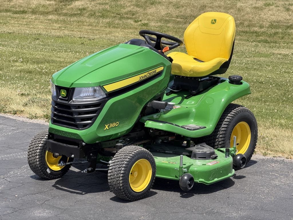 Main image John Deere X380