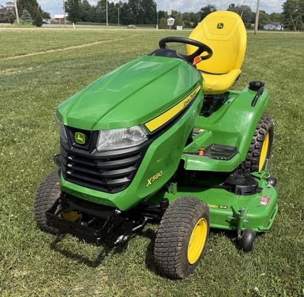 Image of John Deere X380 equipment image 3