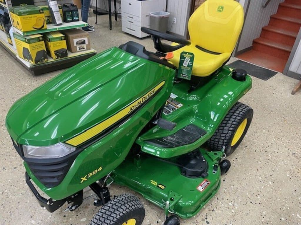Image of John Deere X384 Image 1