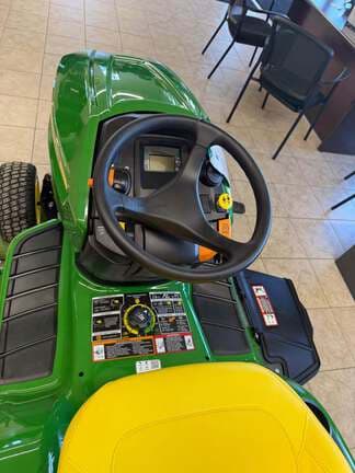 Image of John Deere X390 equipment image 2