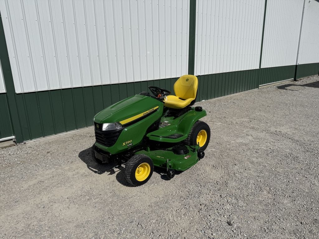 2026 John Deere X390 Equipment Image0