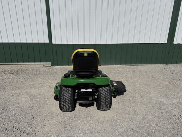 Image of John Deere X390 equipment image 3
