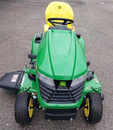 Image of John Deere X390 equipment image 1