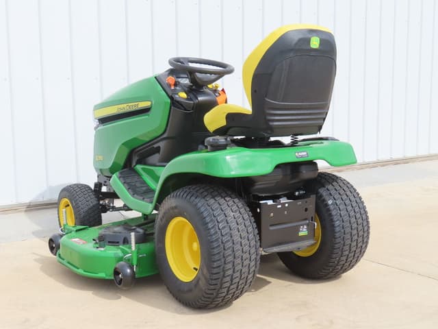 Image of John Deere X390 equipment image 2