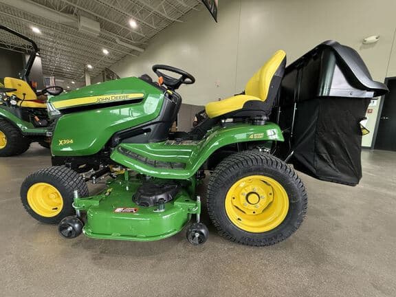 Image of John Deere X394 equipment image 1