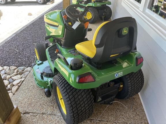 Image of John Deere X570 equipment image 2