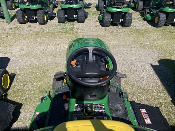 Image of John Deere X570 equipment image 2