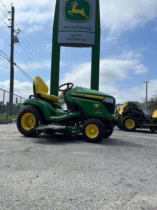 2026 John Deere X580 Equipment Image0