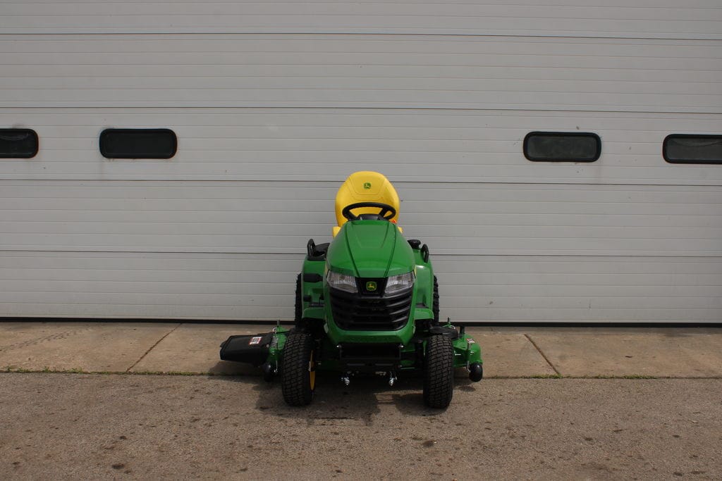 2026 John Deere X580 Equipment Image0
