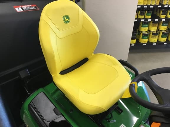 Image of John Deere X584 equipment image 4