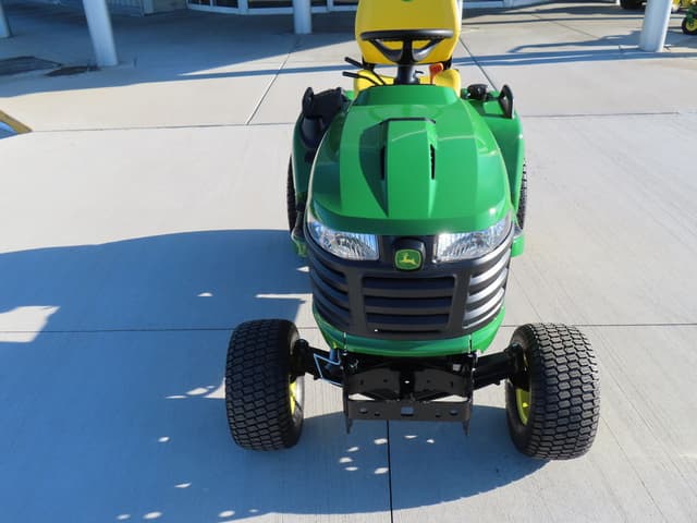 Image of John Deere X730 equipment image 2