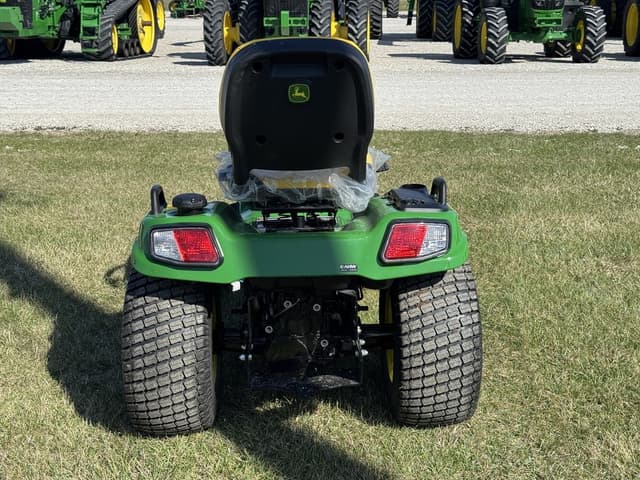 Image of John Deere X730 equipment image 4