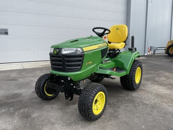 Main image John Deere X738
