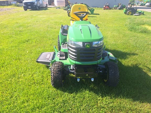 Image of John Deere X739 equipment image 2