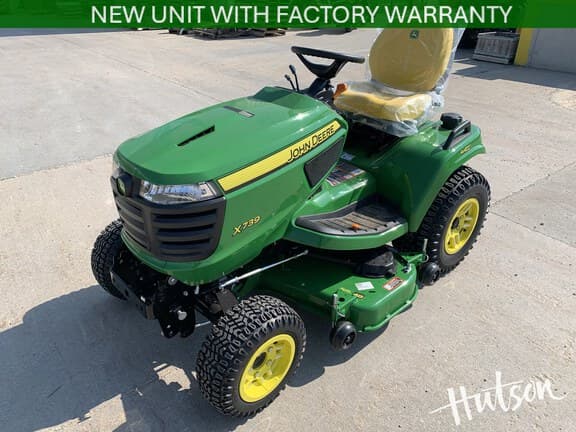 Image of John Deere X739 equipment image 1