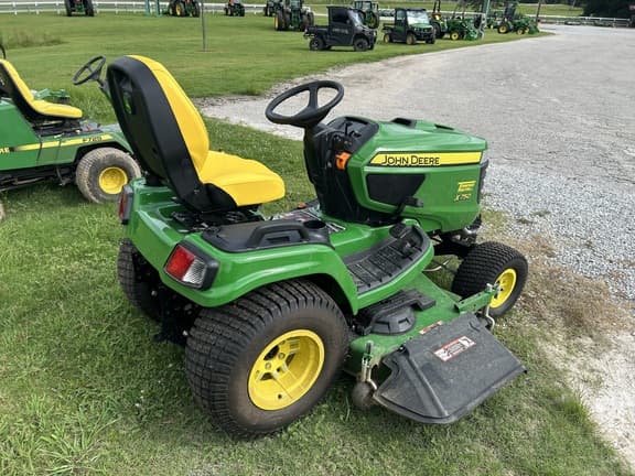 Image of John Deere X750 equipment image 4