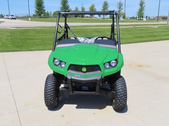 Image of John Deere XUV 560E equipment image 1