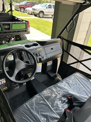 2026 John Deere XUV 560E Image