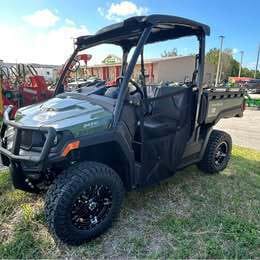 2026 John Deere XUV 845M Equipment Image0