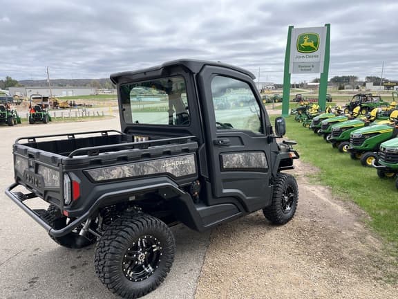 Image of John Deere XUV 845M equipment image 3