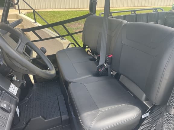 Image of John Deere XUV 845M equipment image 3