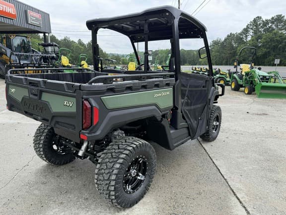 Image of John Deere XUV 845M equipment image 4