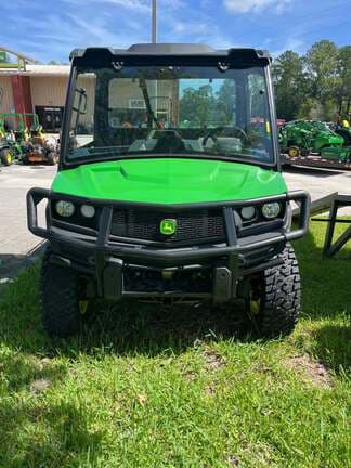 Image of John Deere XUV 845M Image 1