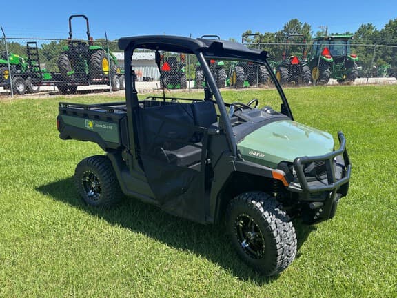 Image of John Deere XUV 845M Primary image