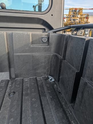 Image of John Deere XUV 845M equipment image 3