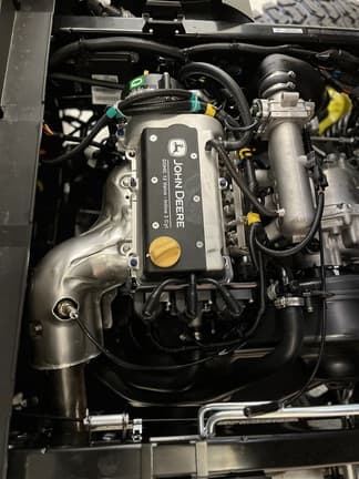 Image of John Deere XUV 845M equipment image 2