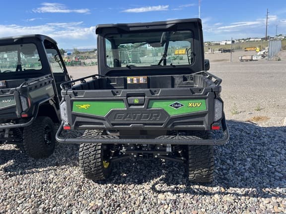 Image of John Deere XUV 845M equipment image 2