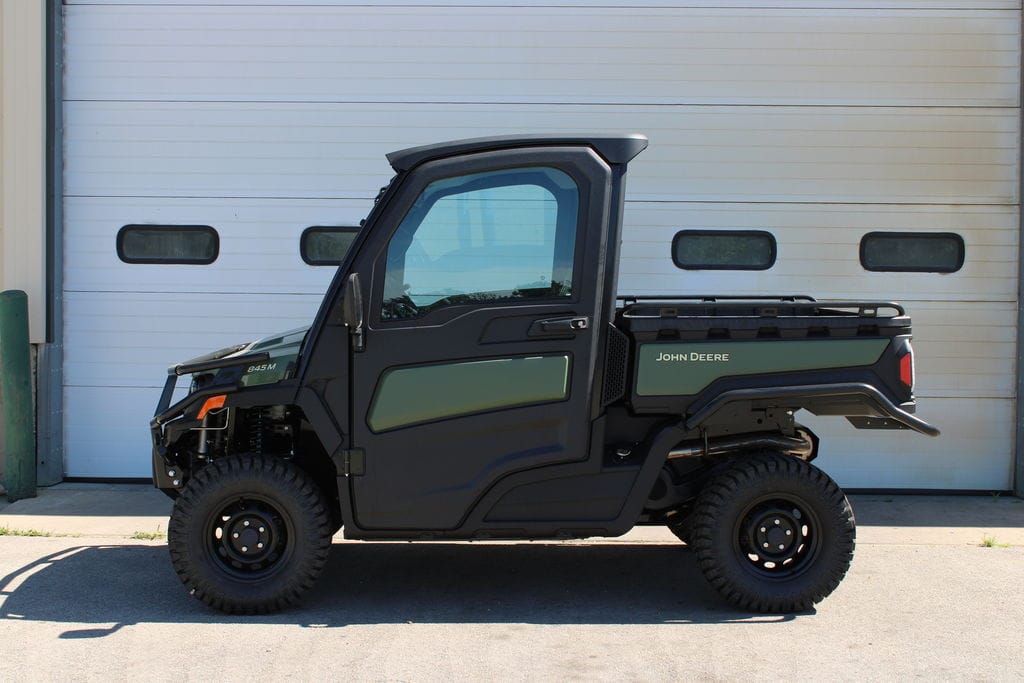 2026 John Deere XUV 845M Equipment Image0