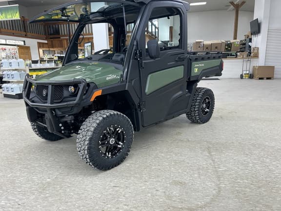 Image of John Deere XUV 845M Primary image