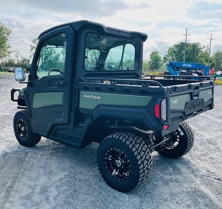 Image of John Deere XUV 845M equipment image 3