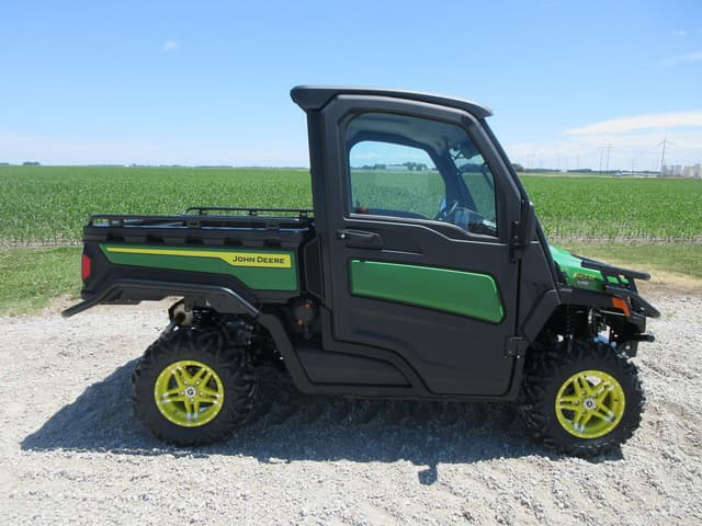 Image of John Deere XUV 845M equipment image 2