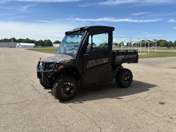2026 John Deere XUV 845R  Equipment Image0