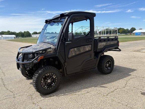 2026 John Deere XUV 845R  Equipment Image0