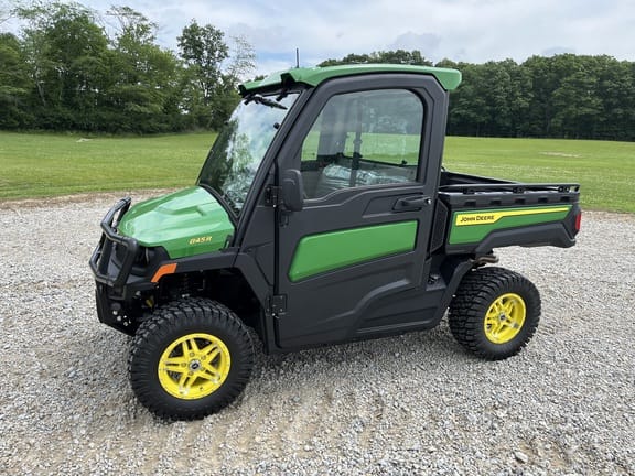 2026 John Deere XUV 845R  Equipment Image0
