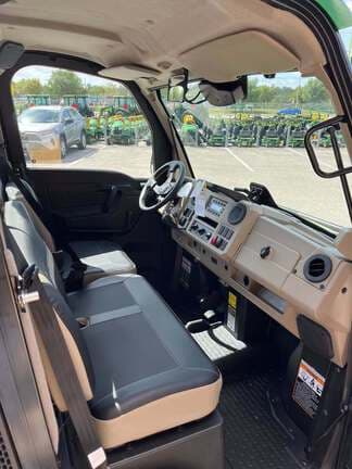 Image of John Deere XUV 845R  equipment image 4