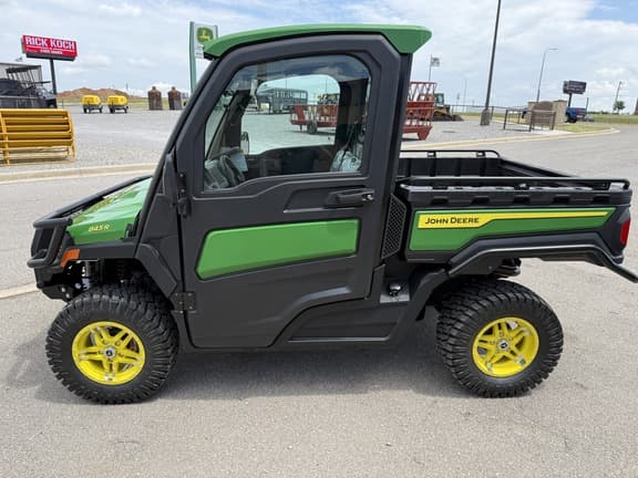 Image of John Deere XUV 845R  equipment image 1