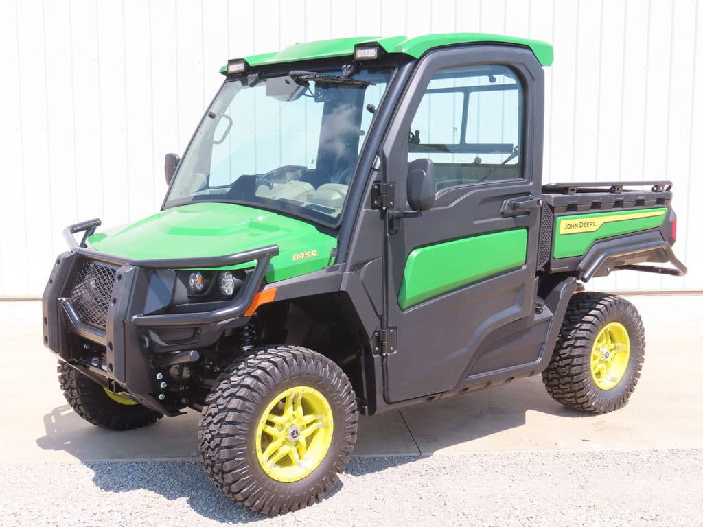 Image of John Deere XUV 845R Primary image