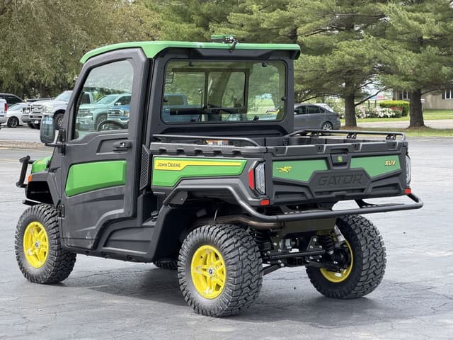 Image of John Deere XUV 845R equipment image 3