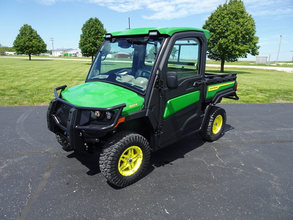 2026 John Deere XUV 845R  Equipment Image0