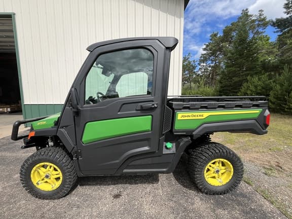 Image of John Deere XUV 875M equipment image 2