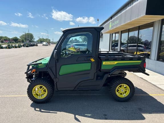 Image of John Deere XUV 845M equipment image 2