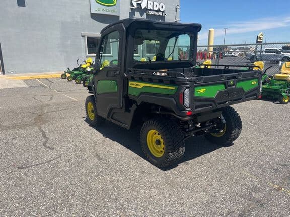Image of John Deere XUV 845M equipment image 2