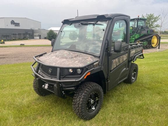 Image of John Deere XUV 845M Primary image